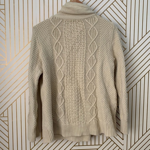 L.L. Bean Signature 100% Cotton Cable Knit Cowl Neck Fisherman pocket Sweater M - Picture 7 of 11